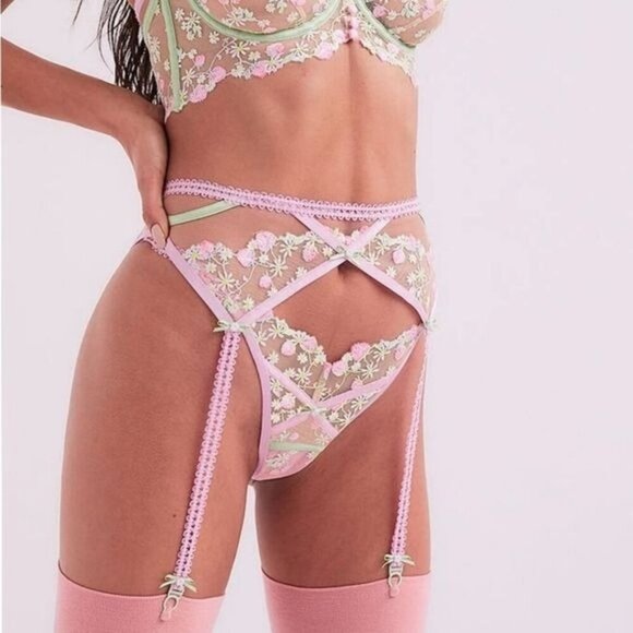 For Love & Lemons ✦ Tutti Fruiti Garter ✦ Shimmer Strawberry Embroidery XS NWT - Picture 1 of 6
